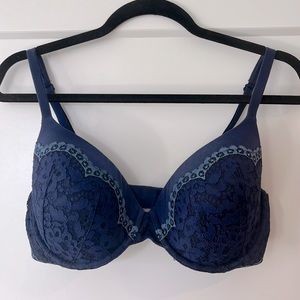 Victoria’s Secret Body by Victoria lined perfect coverage 34dd